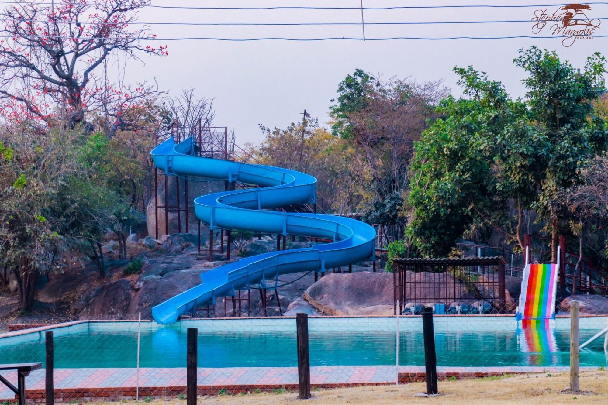 Stephen Margolis Resort Harare Esterno foto